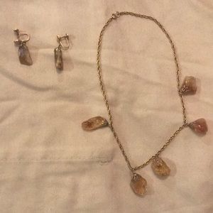 Stone chocked necklace and earrings